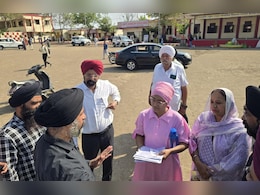 परीक्षा में सिख छात्रा की पगड़ी और कृपाण उतरवाने पर विवाद, हंगामे के बाद प्रशासन ने मांगी माफी&nbsp;