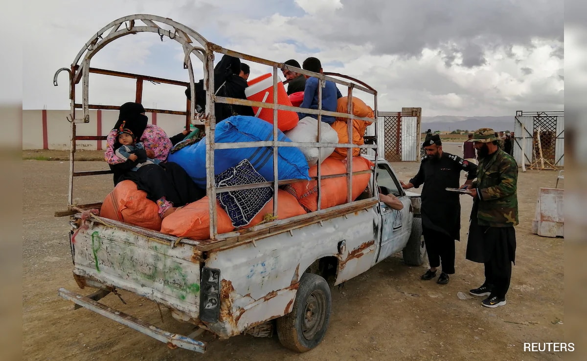 Afghanistan Accuses Pakistan Military Of Shelling Civilian Areas