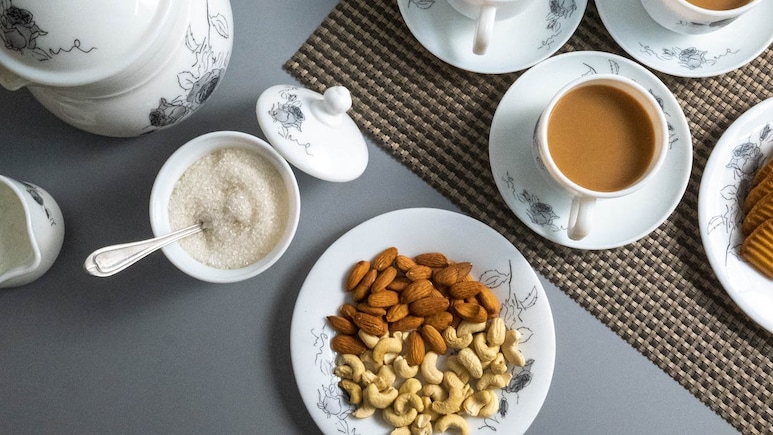 Health At Tea-Time: Dietitian Shares What To Eat With Chai To Avoid Blood Sugar Spikes