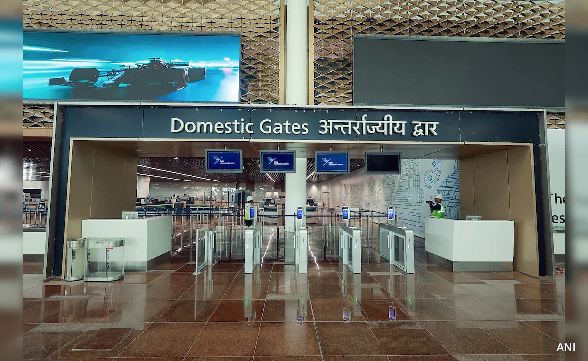 Fog-Ready Runway, 10-Minute Check-In: All About Noida International Airport