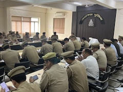 लखनऊ में 22 पुलिसवालों के ट्रांसफर, DCP की लिस्ट में इंस्पेक्टर, दरोगा से लेकर हवलदार तक के नाम शामिल