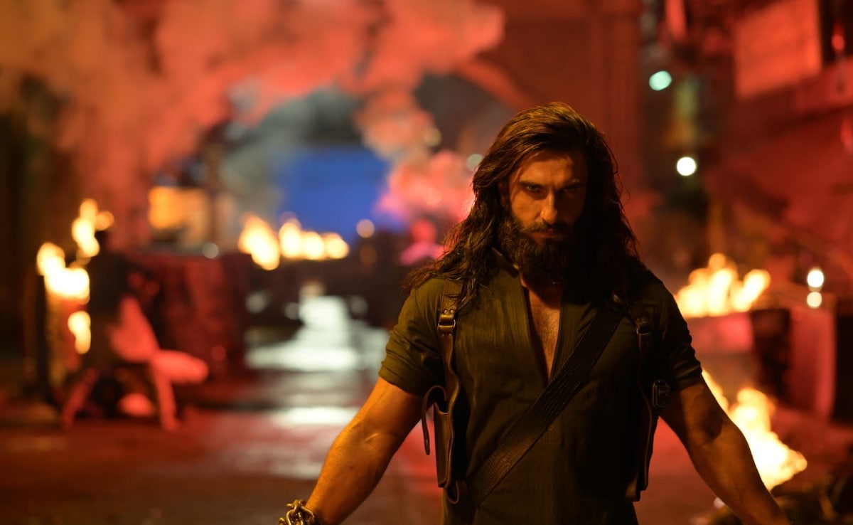 Dhurandhar 2 Review: नोटबंदी से अतीक अहमद तक, 'धुरंधर 2' में खुले सारे राज- रणवीर सिंह की मूवी का फर्स्ट डे फर्स्ट शो रिव्यू