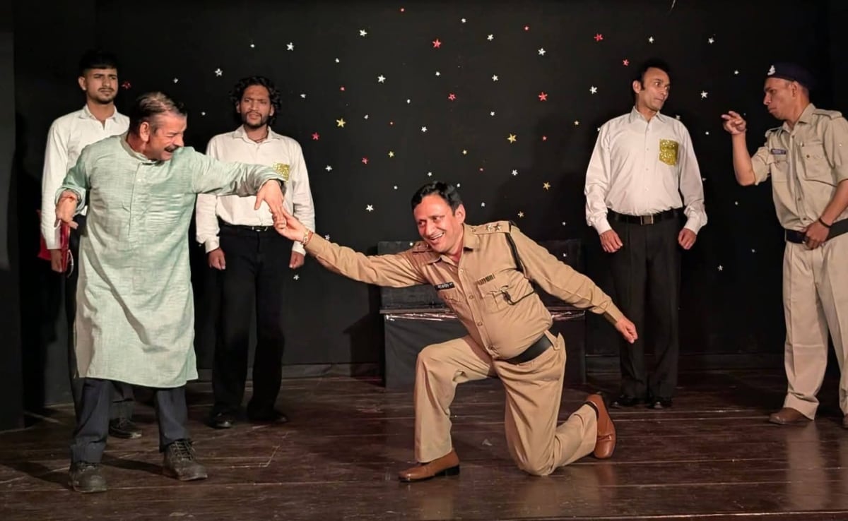 हिमांशु जोशी