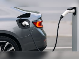 यूपी में 1 लाख की छूट तो कई राज्यों में टैक्स फ्री, ईवी लेने पर मिल रहा बंपर डिस्काउंट, सारी जानकारी यहां