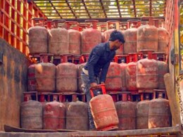 LPG Cylinder Booking: व्हाट्सऐप से कैसे कर सकते हैं इंडेन गैस सिलेंडर की बुकिंग? यहां जानिए स्टेप बाय स्टेप प्रोसेस