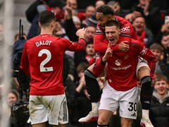 Manchester United Sink Aston Villa To Boost Premier League Top Four Bid