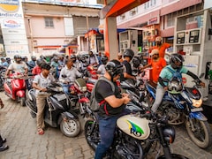 ईरान-इजरायल जंग के बीच भारत में पेट्रोल-डीजल का पैनिक, 15% बढ़ी मांग; कई शहरों में राशनिंग प्रक्रिया शुरू