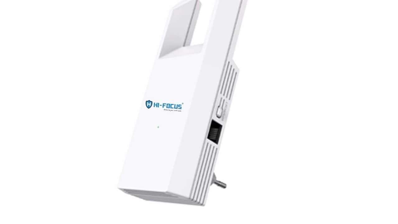Best WiFi Range Extenders: Top Signal Boosters To Fix Dead Zones