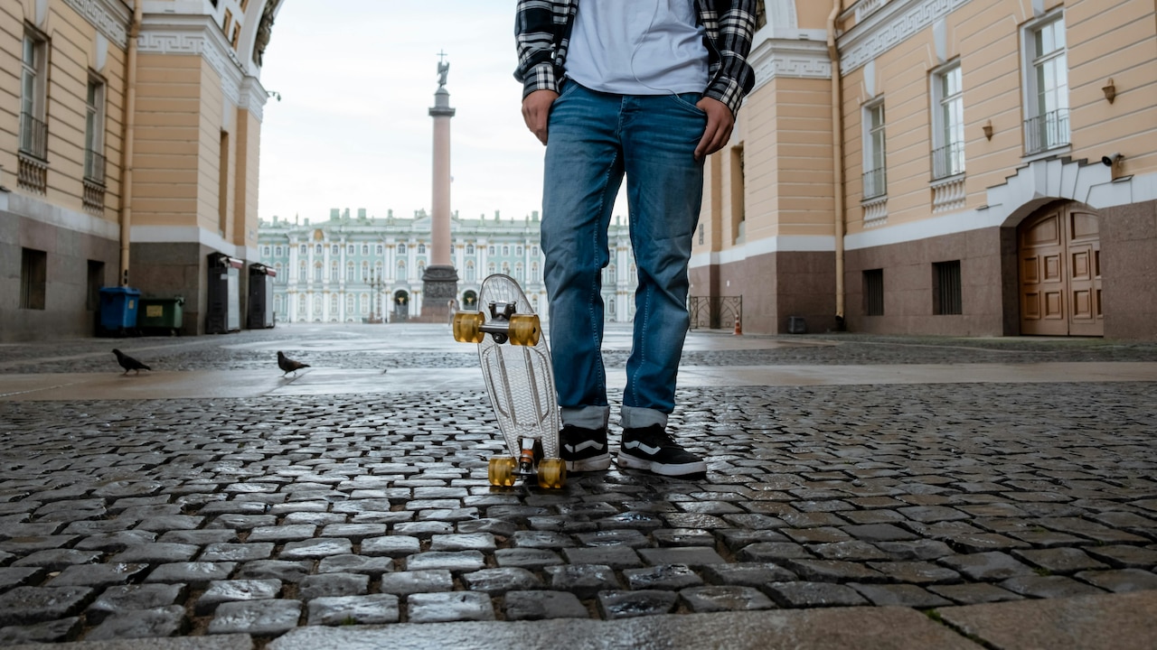 Amazon Premium Edit Sale Brings Mens Fashion Apparel Under ₹2,000 for effortless daily wear