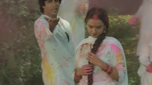 Holi Ka Gana: इंडिया का होली का सबसे फेवरिट गाना है ये, बच्चन फैमिली से है कनेक्शन, देख लीजिए सारे वर्जन