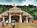 Maa Bamleshwari Temple: 1000 सीढ़ी चढ़कर श्रद्धालु पहुंचते हैं मंदिर, नवरात्रि में लगता है तांता, सुरक्षा में तैनात होते हैं 1200 जवान