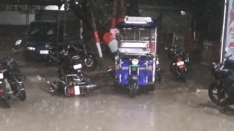 बर्फबारी, आंधी-बारिश से मार्च में मानसून जैसे हालात, UP में 2 लोगों की मौत; आगे कैसा रहेगा मौसम, IMD ने बताया