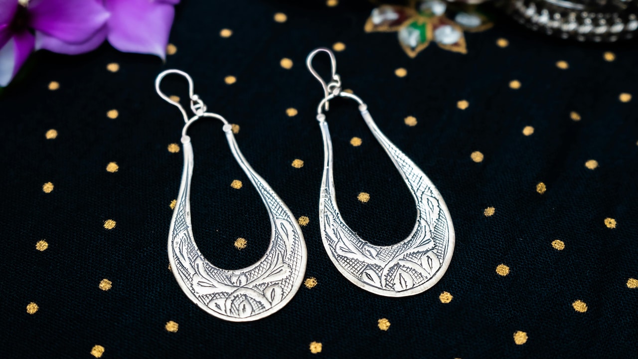 Metal Earrings Irritating Your Skin? Top Allergies And Solutions