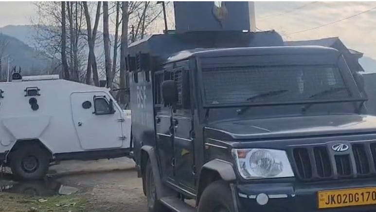 जम्मू-कश्मीरः हंदवाड़ा में कारोबारी के घर पर NIA का छापा, लाल किले के पास हुए धमाके से कनेक्शन का शक&nbsp;