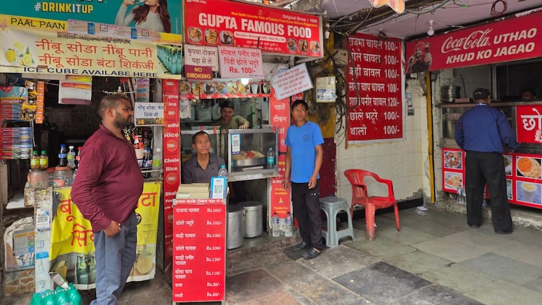 Middle East Crisis Takes A Bite From Delhi's Buzzing Street Food Culture