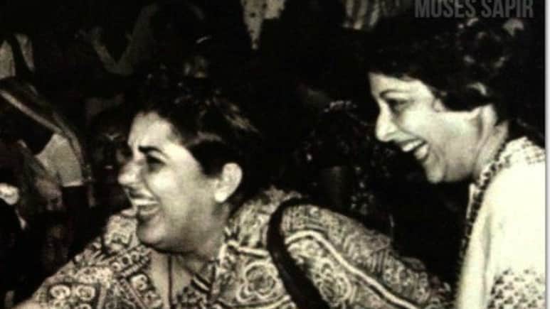 अमिताभ बच्चन के साथ दिख रही एक्ट्रेस थी नरगिस की सबसे अच्छी दोस्त, कहती थीं 'शम्मी आंटी', 90s में दूरदर्शन के शोज से हुईं पॉपुलर