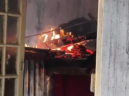 Baloda Bazar Tehsil Office Fire: बलौदा बाजार तहसील कार्यालय में लगी भीषण आग, दस्तावेज सुरक्षित, जांच जारी