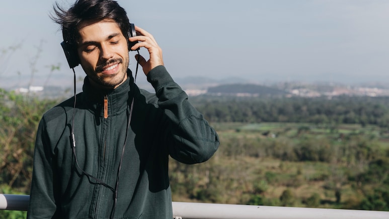 Loud Music Linked To Permanent Hearing Loss, Warned AIIMS Experts