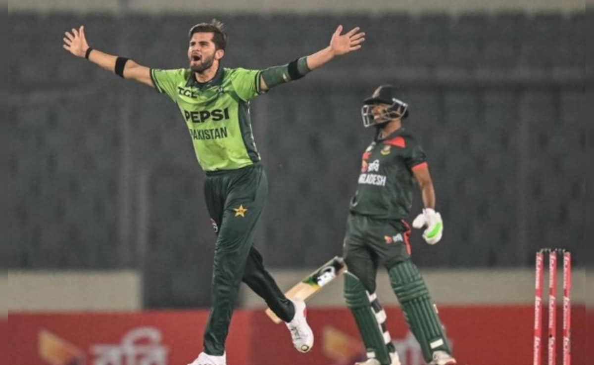 PAK vs BAN: बल्ले के बाद गेंद से भी गरजे माज, पाकिस्तान ने दूसरे वनडे में बांग्लादेश को 128 रनों से रौंदा