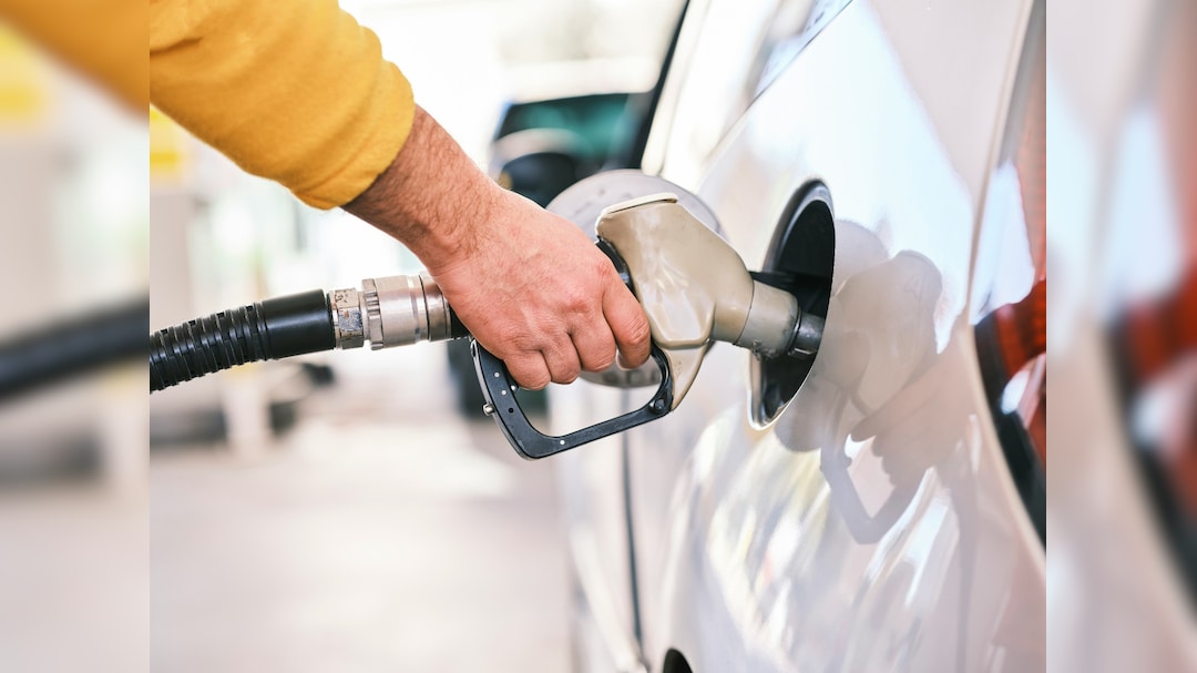 Petrol, Diesel Prices Updated On April 4: Check New Rates In Delhi, Mumbai, Kolkata, Bengaluru, And More