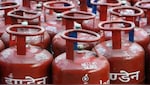 बुक नहीं हो रहा LPG Cylinder? इन नंबर पर कर दें शिकायत, बिना झंझट मिलेगी डिलीवरी