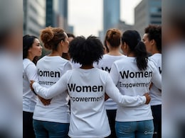 Women's Day Special: UPSC में बढ़ रहा बेटियों का दबदबा, क्या आप जानते हैं कौन थी देश की पहली महिला IAS