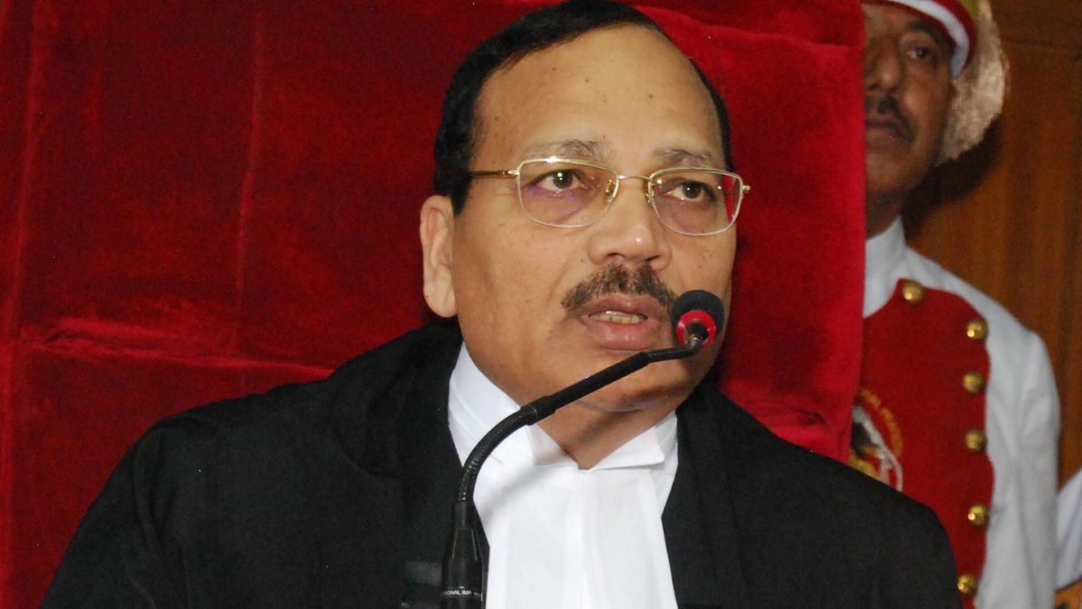 आदेश पारित किया तो CJI के भाई को लगा दिया फोन, भड़कते हुए चीफ जस्टिस सूर्यकांत ने पूछा- 'आपकी हिम्मत कैसे हुई?'