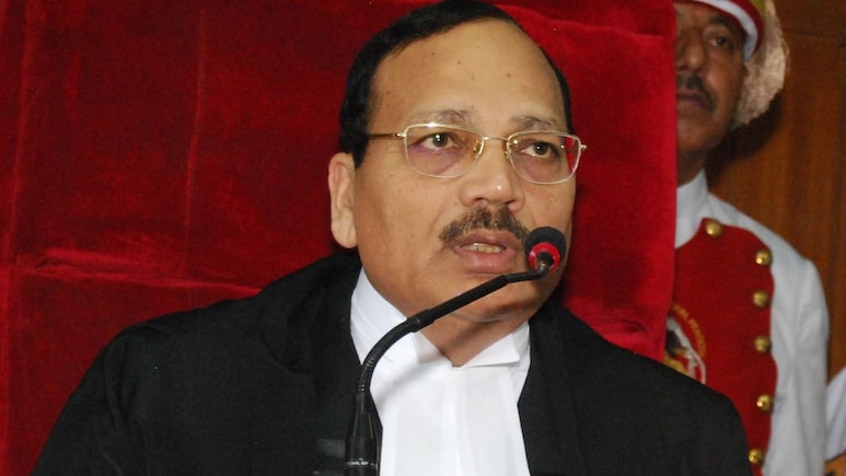 CJI के भाई को किया फोन, SC के आदेश पर उठाए सवाल; भड़कते हुए चीफ जस्टिस सूर्यकांत ने पूछा- 'हिम्मत कैसे हुई?'
