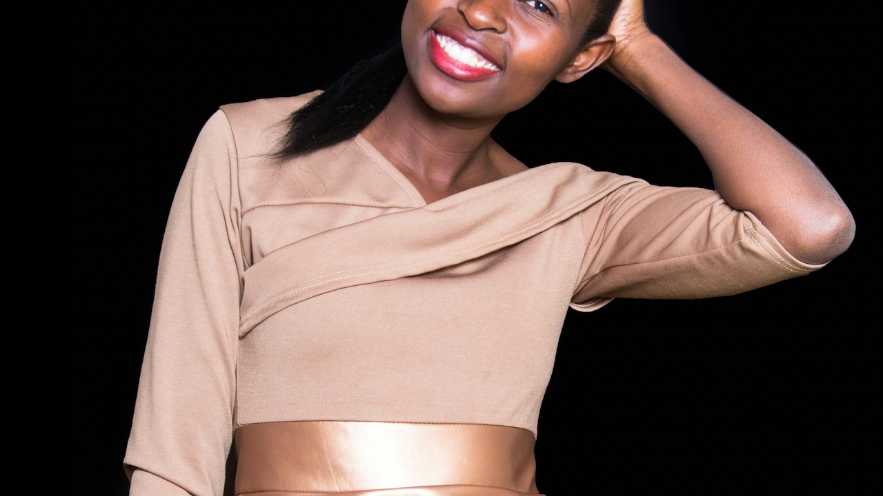 Peplum Tops Explained: The Truth About Flattering Bloating Days In Modern Fashion