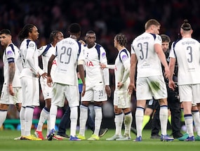 Spurs Face Nottingham Forest In Relegation Six-Pointer; Chelsea Chase Champions League