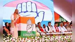 महिलाओं के खाते में पैसे, 25 लाख का कैशलेस इलाज... असम चुनाव के लिए कांग्रेस ने 6 गारंटी का किया ऐलान