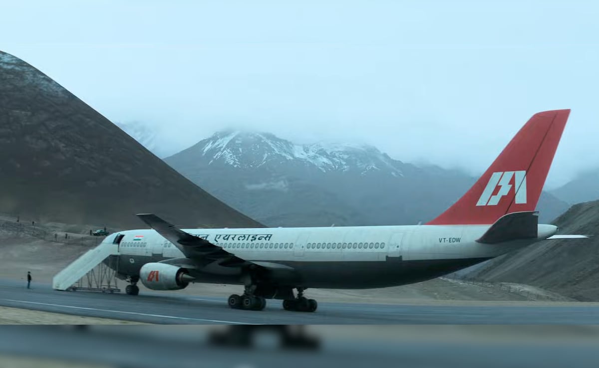 At 4.53 pm, the Indian Airlines flight IC 814 was hijacked on December 24, 1999.