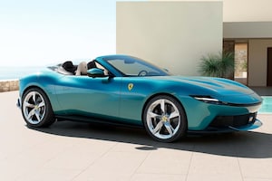 Ferrari Amalfi Spider Is A 640 HP Drop-Top Stunner With V8 Engine