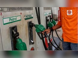 Petrol Price Hike: प्रीमियम पेट्रोल और इंडस्ट्री डीजल के बढ़े दाम, क्या आम आदमी की जेब पर पड़ेगा असर?