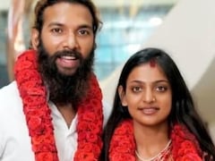 मोनालीसा ने फरमान से शादी के बाद कबूल किया इस्लाम? जानें क्या है महाकुंभ वायरल गर्ल की इस शादी का सच