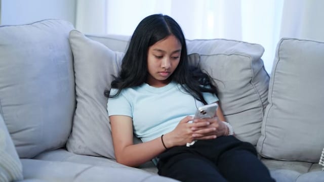 Our Study Looked At Teens' Social Media Behaviour In 43 Countries - Those From Disadvantaged Backgrounds Face Greater Harms