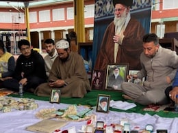 कोई गहने दे रहा, तो कोई गाड़ियां... खामेनेई के नाम पर कश्मीरियों ने खोलीं तिजोरियां