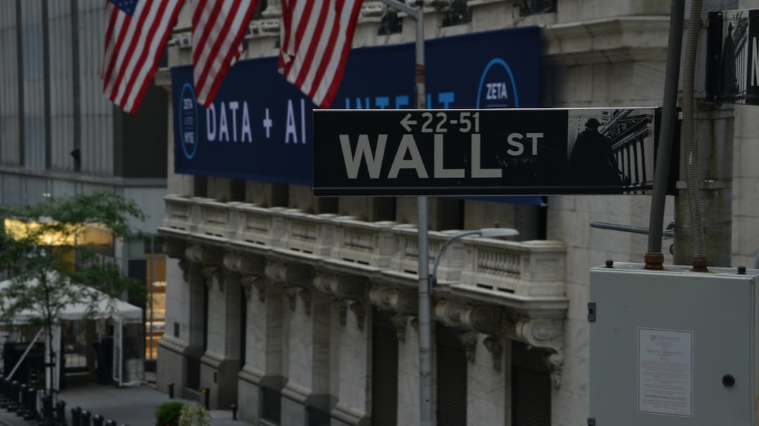US Stock Market Today: S&P 500, Dow Jones, Nasdaq Edge Higher As Oil Prices Retreat Amid Iran War Uncertainty