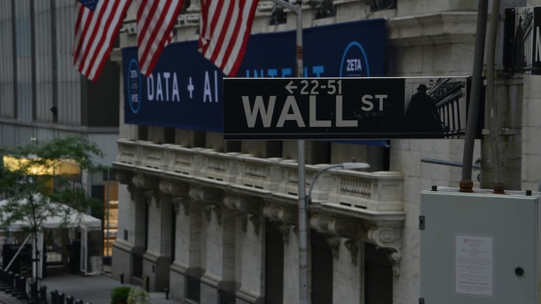 US Stock Market Today: S&P 500, Dow Jones, Nasdaq Edge Higher As Oil Prices Retreat Amid Iran War Uncertainty