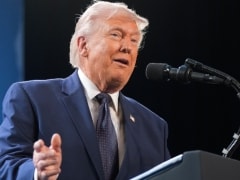 क्या ईरान की चाल में उलझ रहा है अमेरिका, किसके हित में होगा युद्ध का लंबा खिंचना