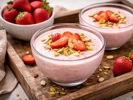 Strawberry Protein Rabri Recipe: फिटनेस लवर्स के लिए खास मिठाई , घर पर बनाएं स्ट्रॉबेरी प्रोटीन रबड़ी