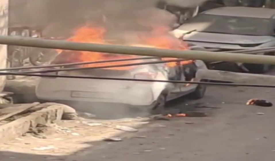 Roads Blocked, Vehicles Burnt After Delhi Man Killed During Fight On Holi