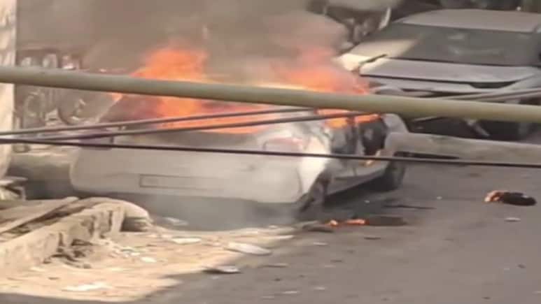 Roads Blocked, Vehicles Burnt After Delhi Man Killed During Fight On Holi