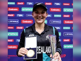 SA(W) vs NZ(W): 52 गेंद में शतक, अमेलिया केर ने एक ही मैच में तीन बड़े रिकॉर्ड किए अपने नाम