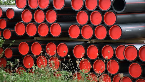 Iran-US War: Plastic Makers Pass On Price Hikes As Input Costs Jump 50-60% In March