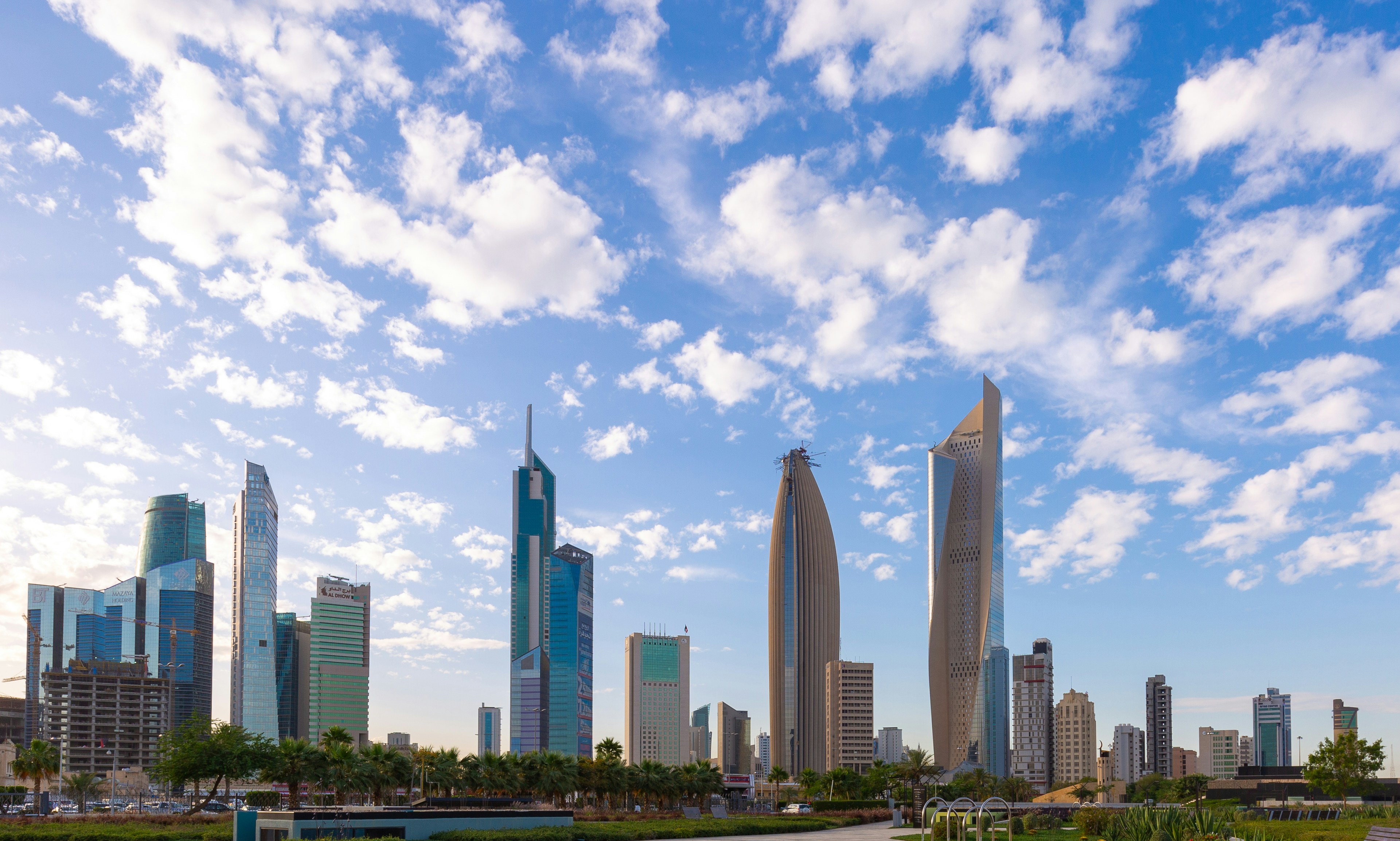 Kuwait Makes Declaring Cash Mandatory For Travellers: How It Affects You