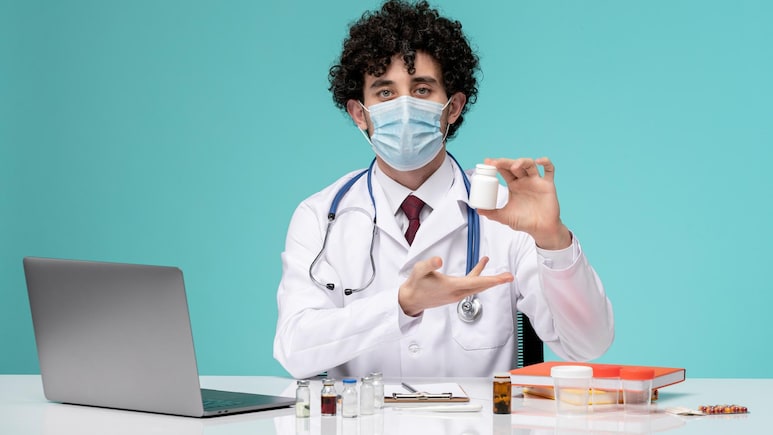 Gujarat Expands Essential Drug List To 1,479; Removes 57 Medicines, Adds 150 New Ones