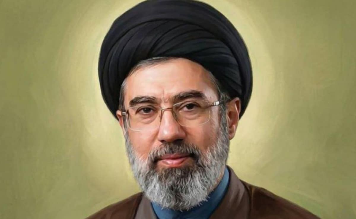 क्या मुजतबा खामेनेई की तस्वीर AI से बना रहा ईरान, सुप्रीम लीडर बनने के बाद सामने क्यों नहीं आए?