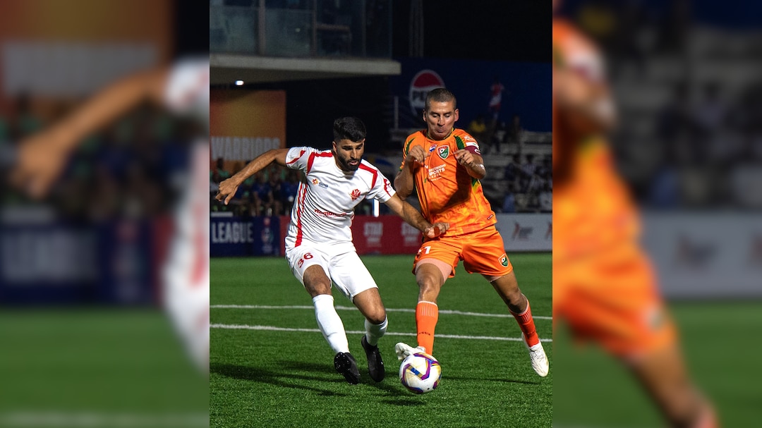 Stunning Halfway-Line Goal! Manvir Singh Channels Beckham, Rooney Energy — Watch Video