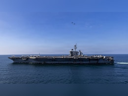 कितना पावरफुल है अमेरिका का USS अब्राहम लिंकन जंगी जहाज, जिसपर ईरान कर रहा हमले का दावा